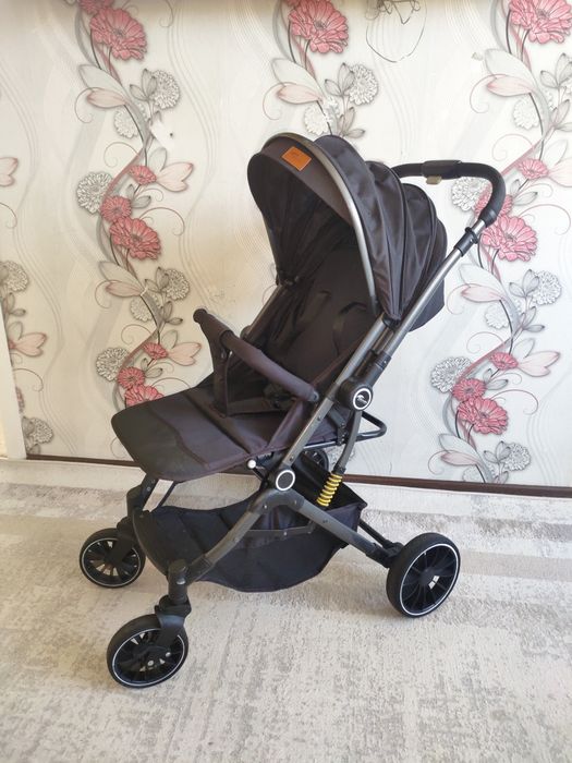 Прогулочная коляска Ining Baby