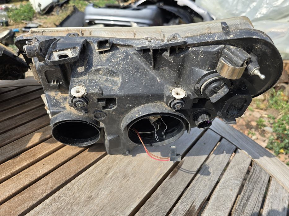 Продавам фарове за фиат  дукато