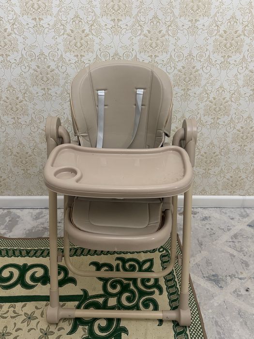 продается стульчик-шезлонг