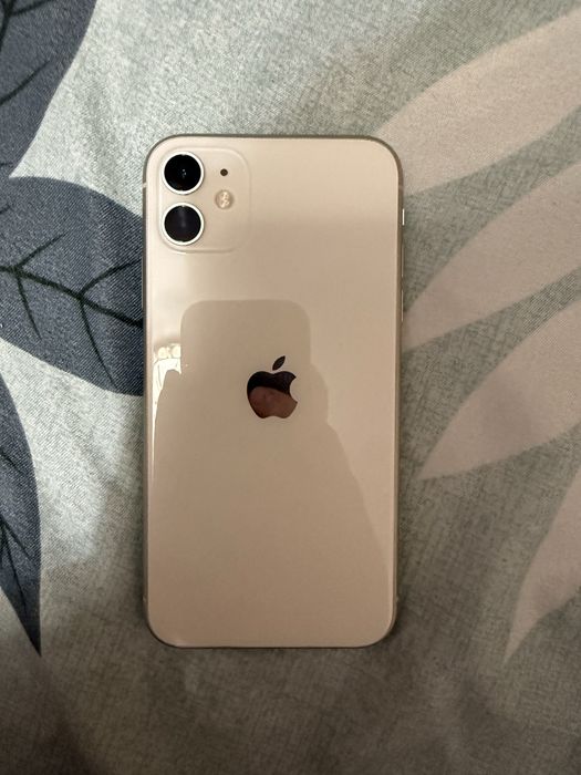 Iphone 11,в идеальном состоянии
