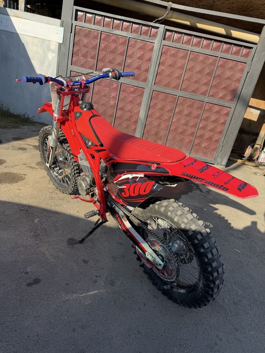 Продам эндуро 300куб