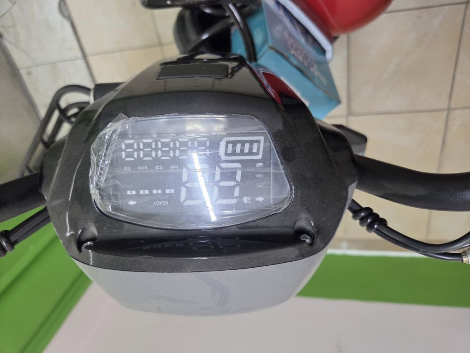 Скутер электро Велик