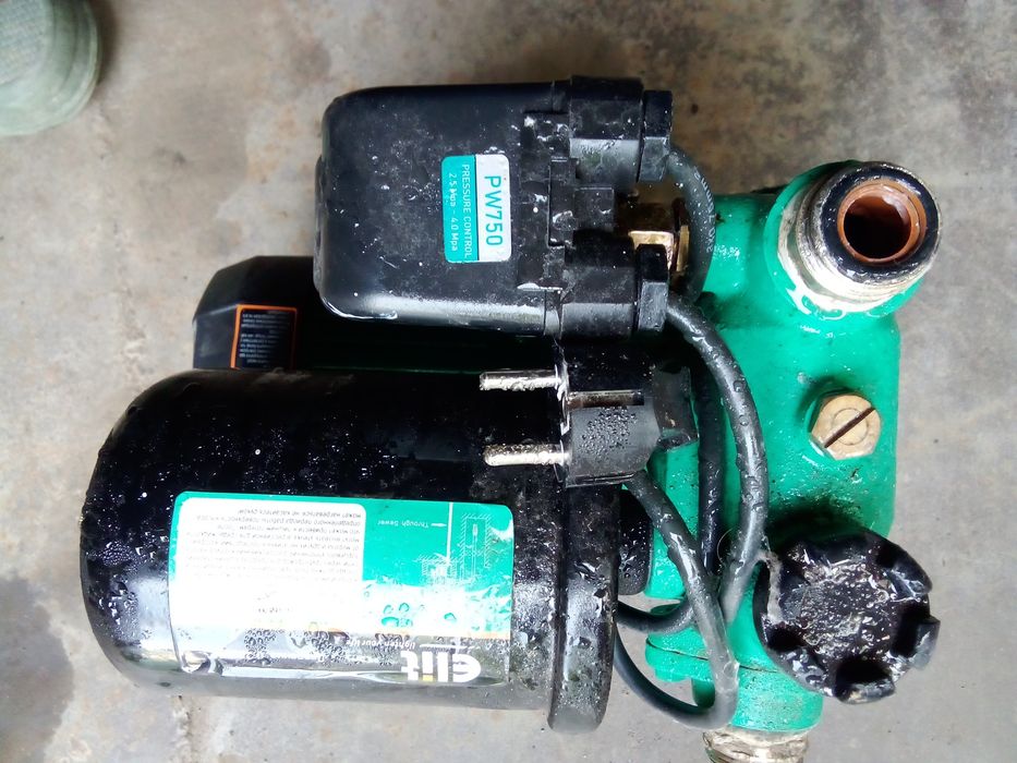 Насос новый водяной