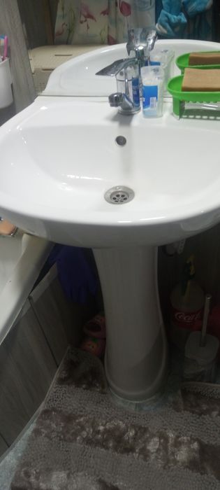 Vanna rakvina akfa eshik sotiladi holati yaxshi