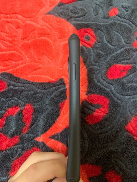 Vând husă mobilfox XR