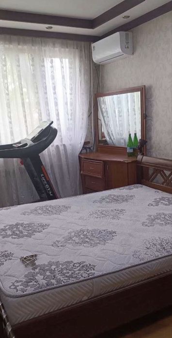 2в3 комнатная Юнусабад 12 квартал . Метро 4 минуты