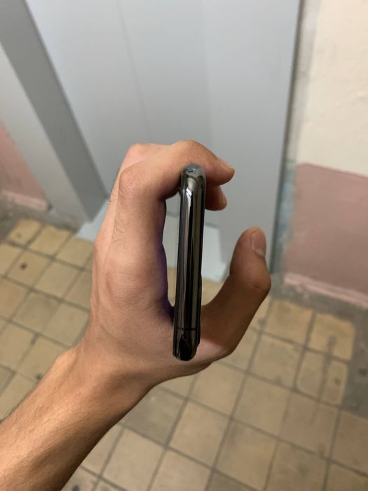 Iphone 11 pro qora