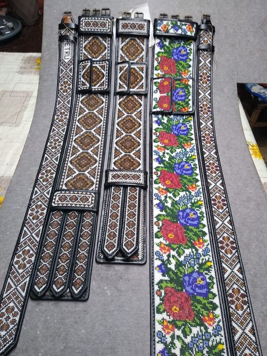 Vând curele si chimire cusute cu margele