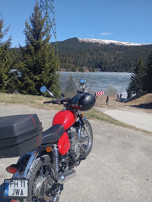 Vând  motocicleta Jawa 397cc