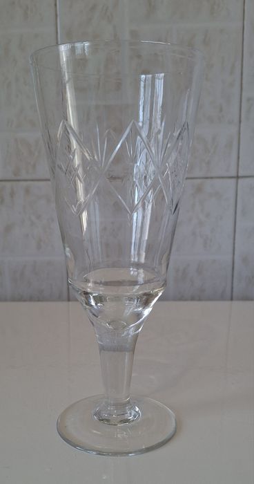 Кристални чаши  от соца. Намалена цена  на 39 лв.
