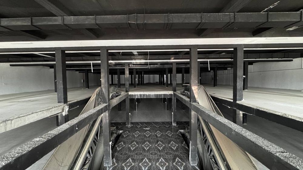 Продается Здание  11.000м2 4х этажное