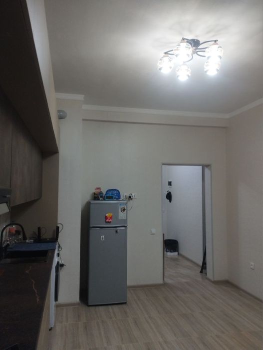 Продается квартира в Яшнабадском районе Олмос махал. 2х комнатная