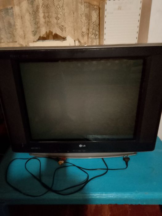 2xil televizor sotiladi