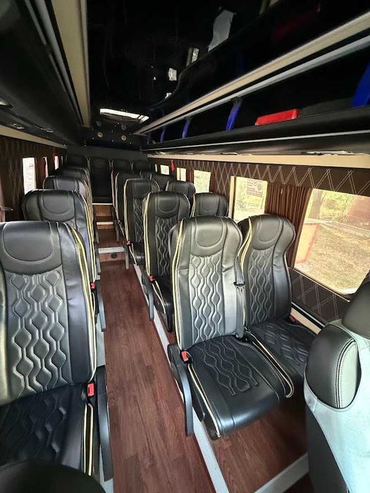 Microbuz Mercedes Sprinter
