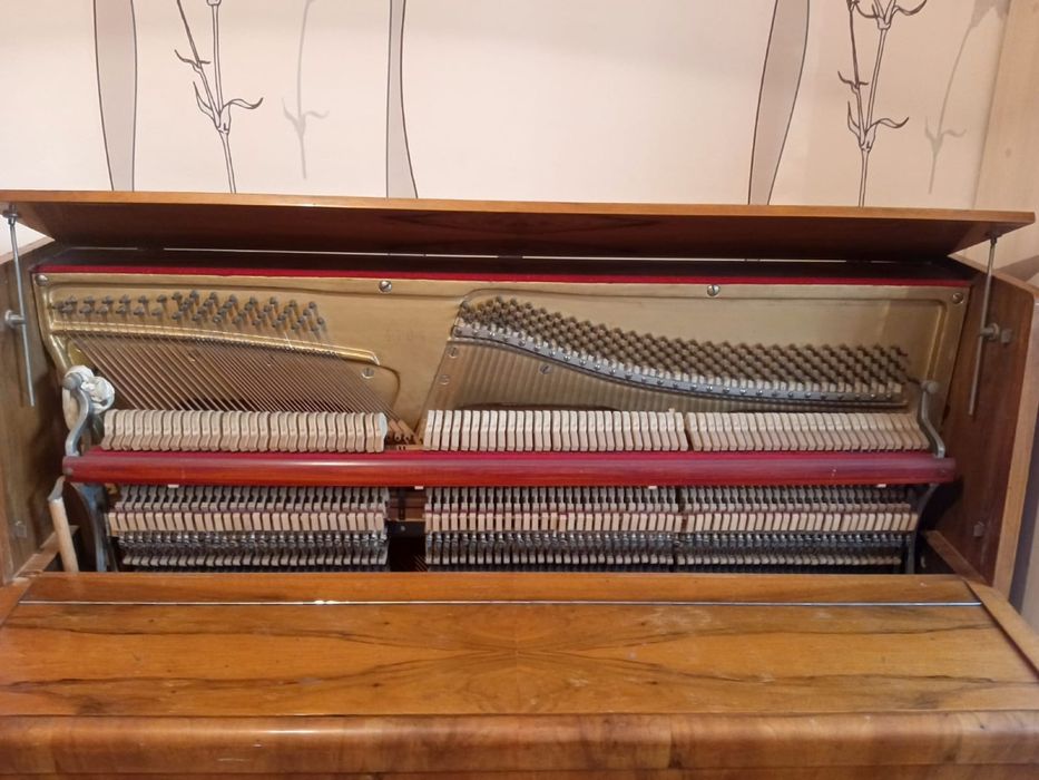 Пианино RIGA (Рига, Латвия)