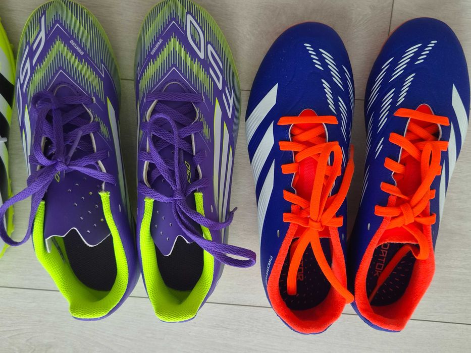 4 perechi  Adidas fotbal marimea 37 si 1/3, gazon si teren sintetic