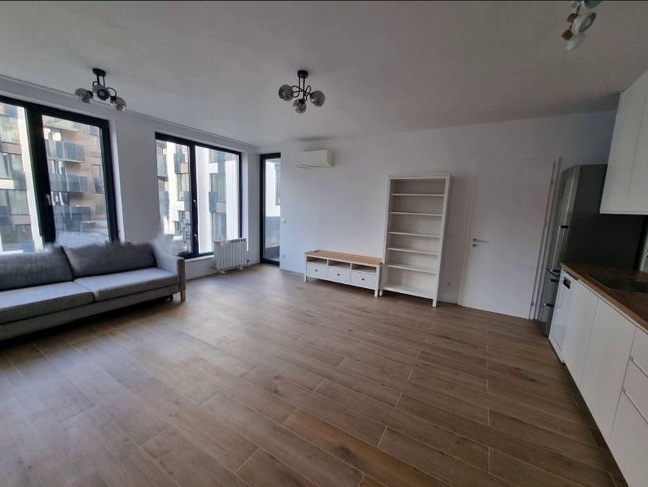 Дава се под наем Двустаен апартамент в София, Дружба 2 - 77 кв.м за 650 € - Снимка #2