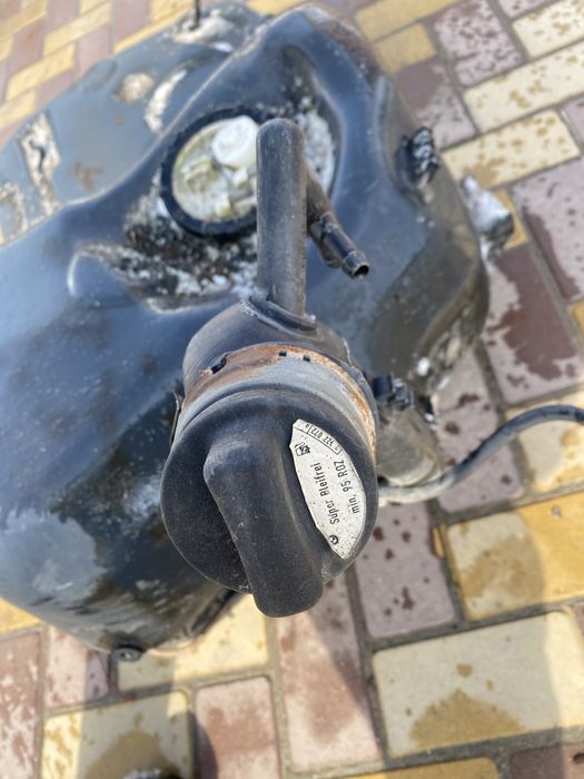 Бензобак bmw e34