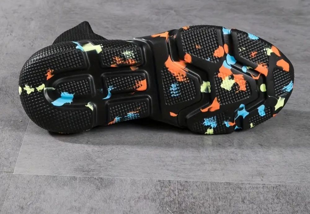 Дамски обувки плетени