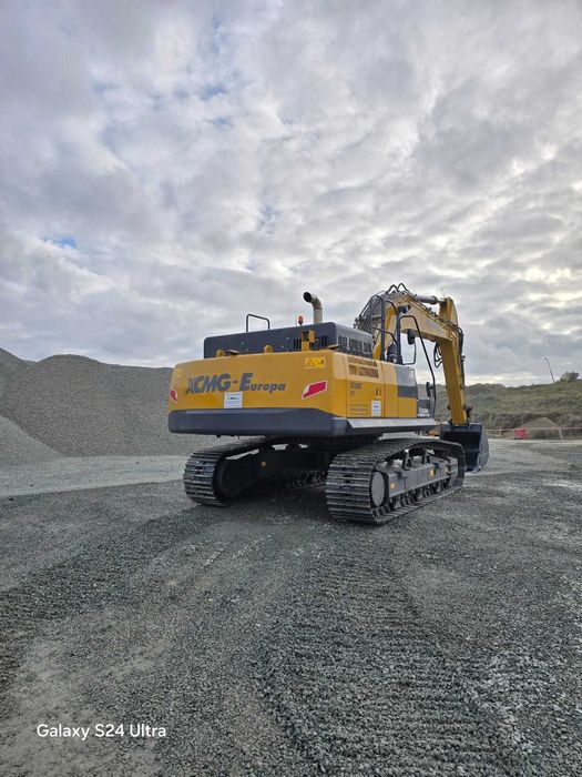 Excavator pe senile XCMG XE300E, 32,5 t, cupa 1.7 m3 [NOU - STOC]