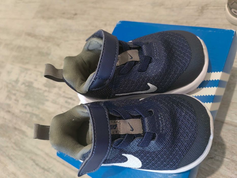 Бебешки обувки Nike revolution 6