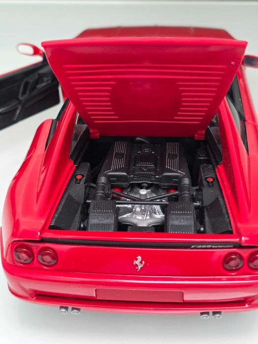 Macheta Auto Colectie 1/18 UT Models Ferrari F355 Berlinetta