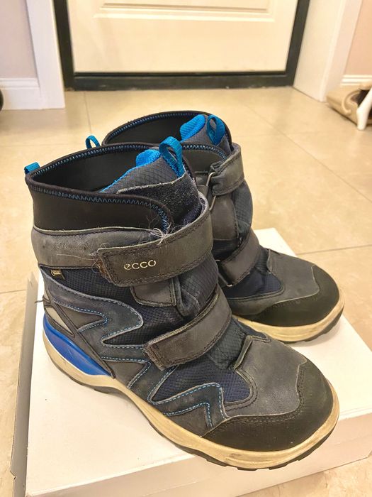 Продам сапоги зимние Ecco оригинал 39 размер