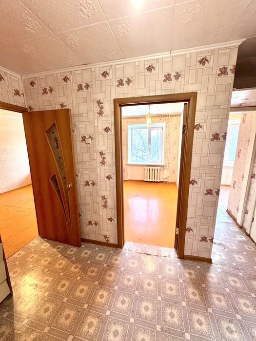 2 комнатная, 50 лет Октября 45, Арман