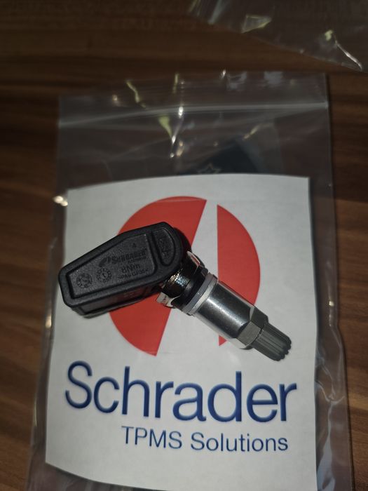 Датчици налягане гуми W464H247X247W167C167X290C118C257C238H243F90U11