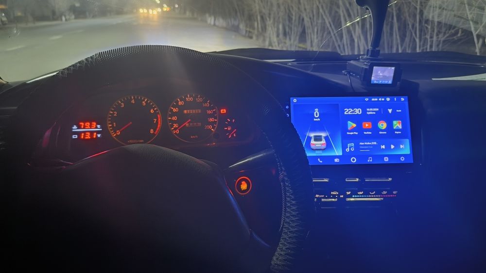 Toyota Corolla ae100