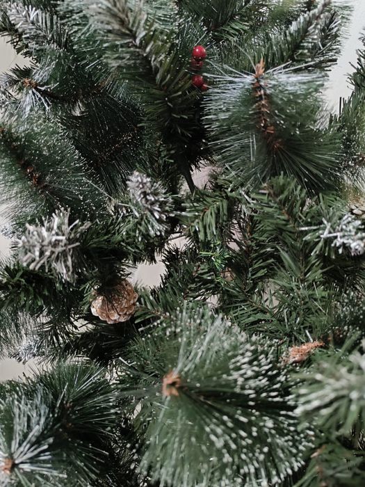 Елка искусственная 180см