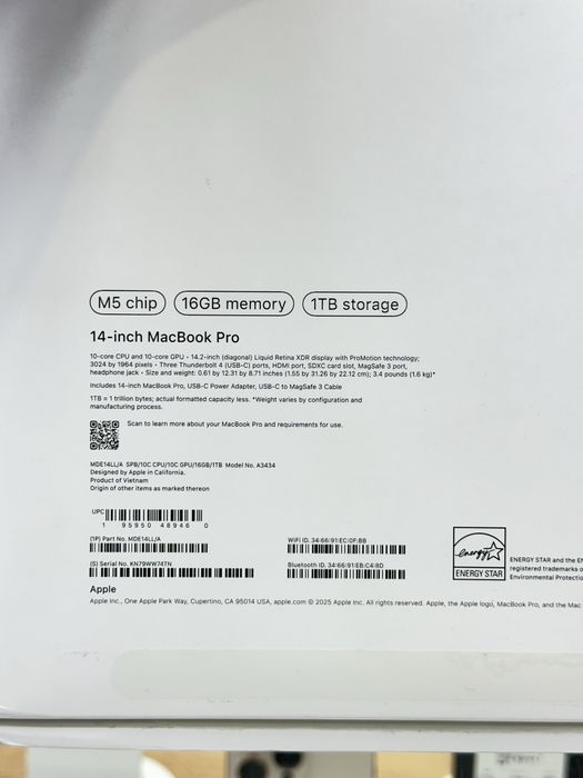 MacBook Pro M5 16 / 1trb 14-inch