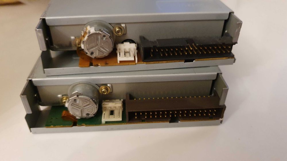 Флоппи дисковод 3.5А