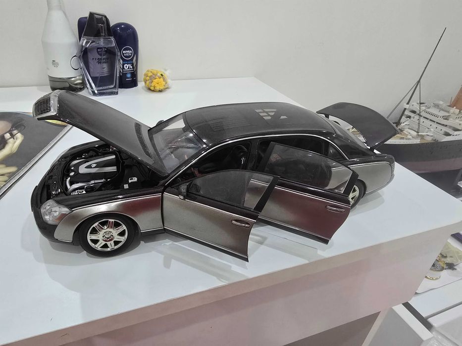 Мерцедес Маибах 62