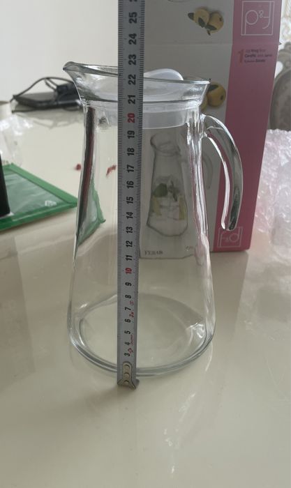 Графин для воды / напитков продам