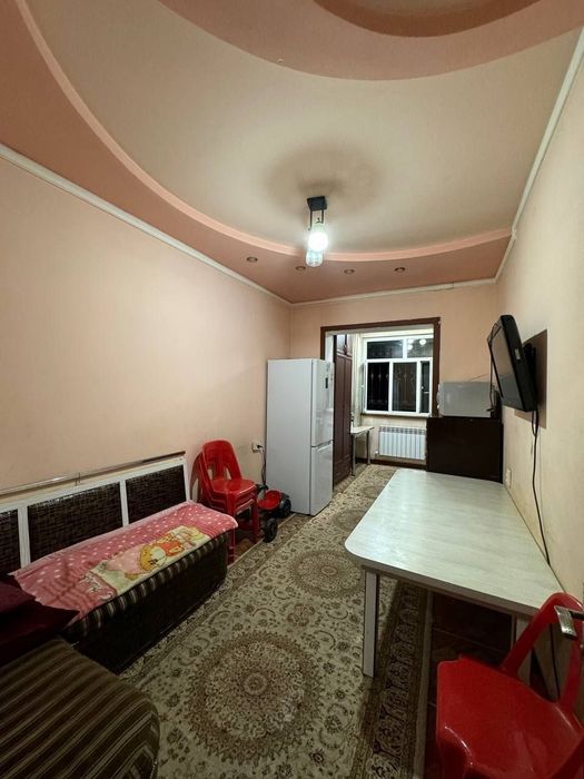 Продается квартира Юнусабад 19кв 2*3/1/5