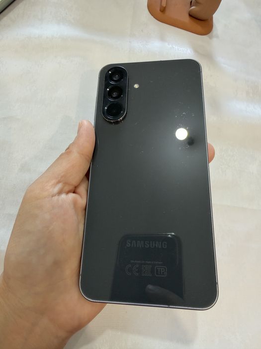 Samsung A 56 128 Gb черный