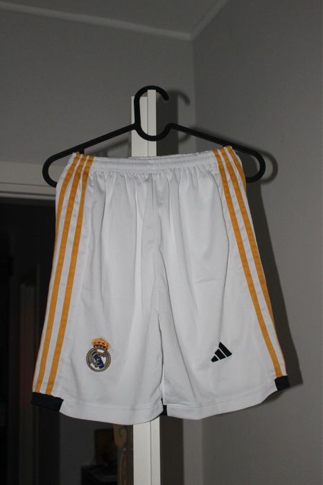 Real Madrid kit Adidas Bellingham #5 (mărimea 28, nou)