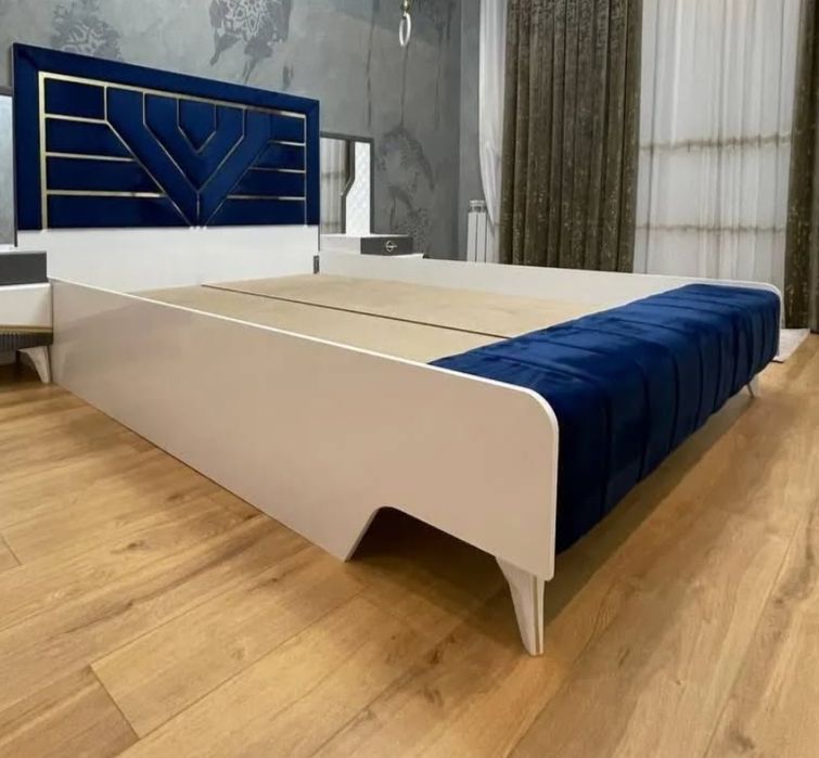 Dvux Spalka bez matras.