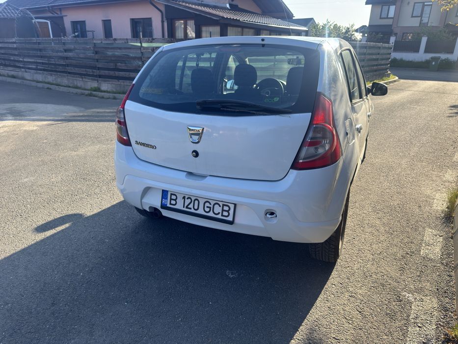 Vand Dacia Sandero 1.5dci Laureate
