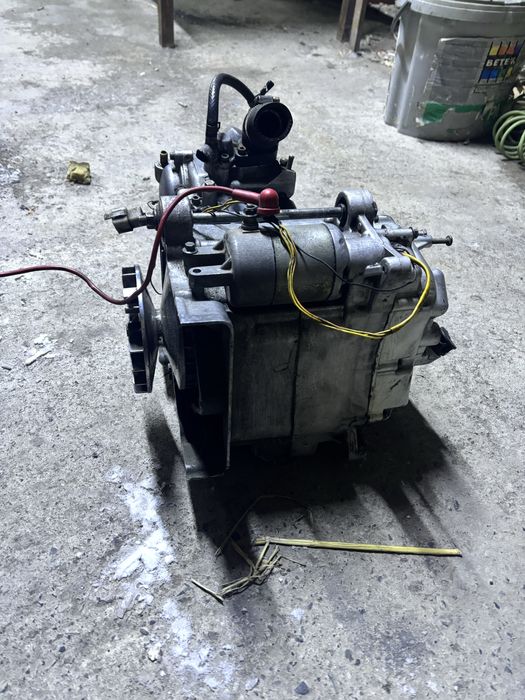 Продам двигатель от квадроцикла 300 кубов