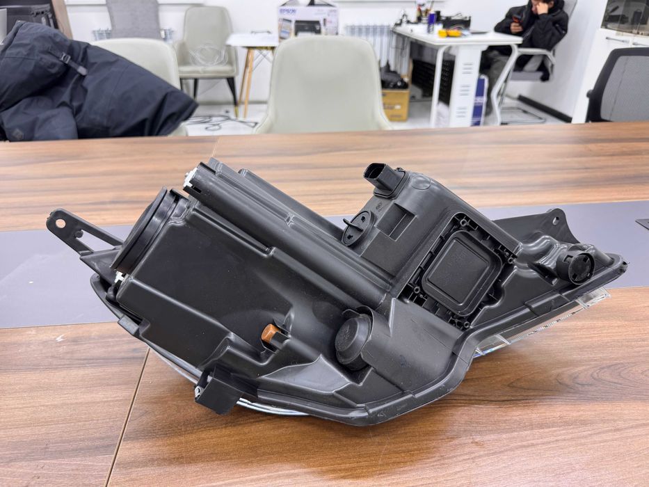 Jetour X70 передния левая фара