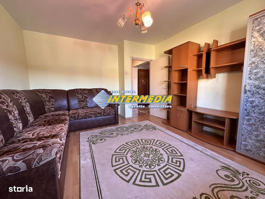 Garsoniera decomadata 32 mp CETATE Closca Izolata Finisata si Mobilata