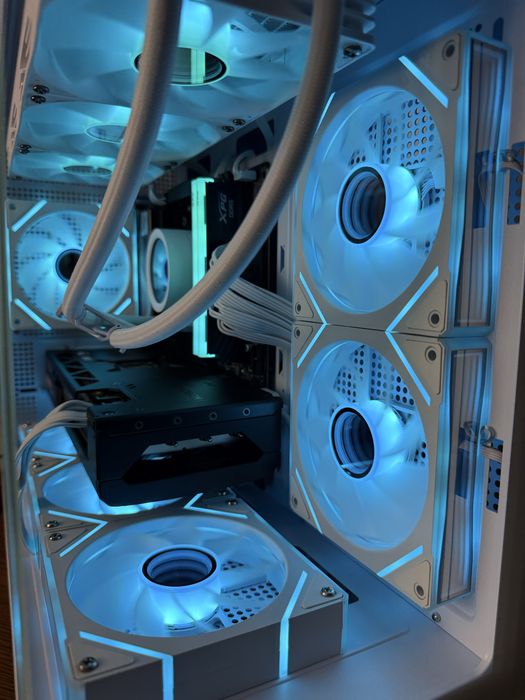 PC de gaming rx 7800X3D rx 7800 XT 32 gb ddr5