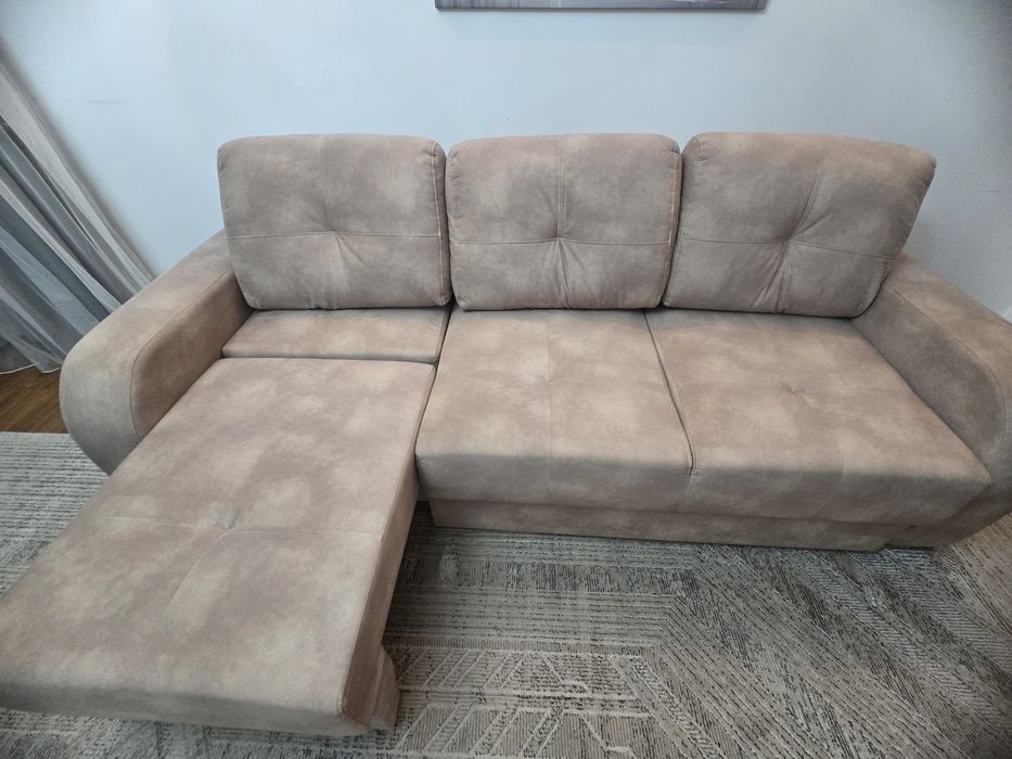 Диван для гостиной