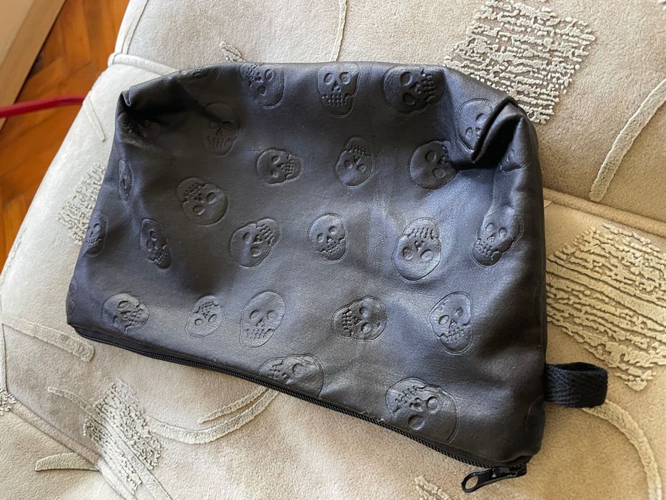 Несесер черен кожен черепи за гримове за аксесоари портфейл калъф