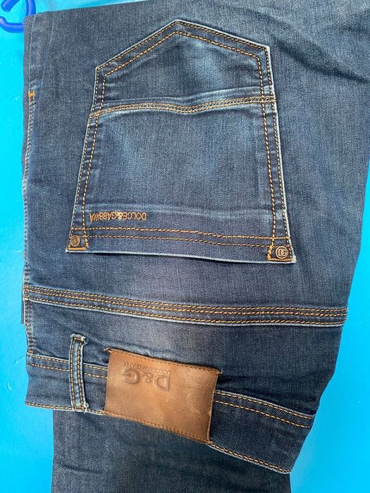 Продам спортивную одежду