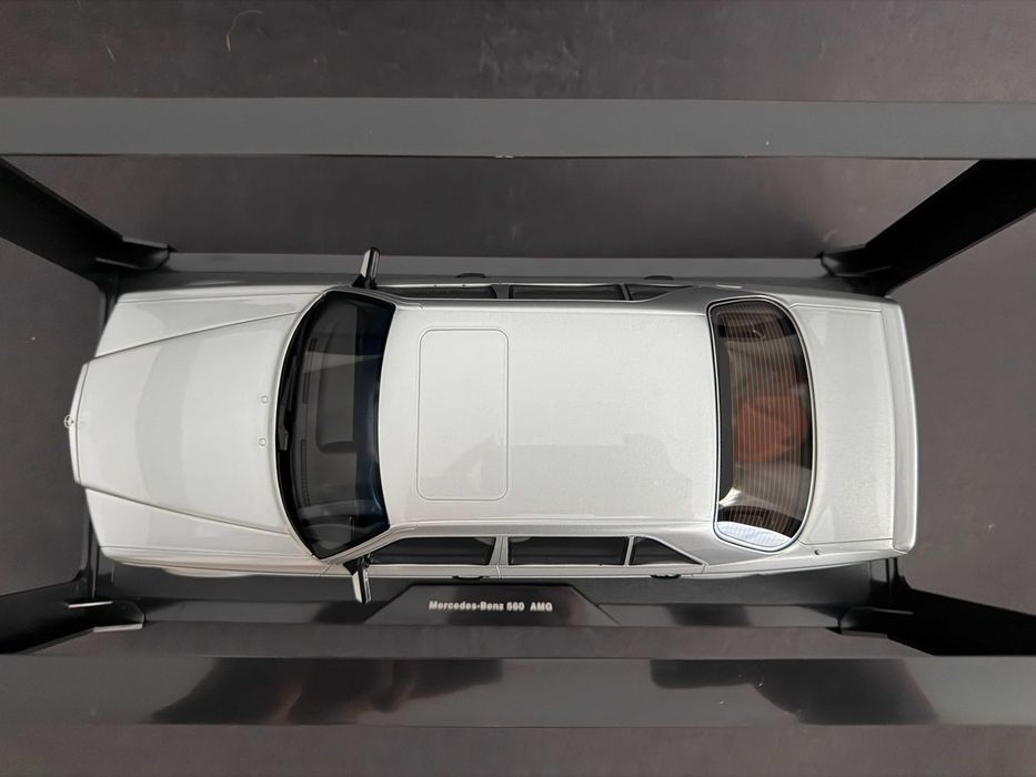 Macheta Mercedes-Benz 560 6.0 SEL AMG 1/18 OTTO