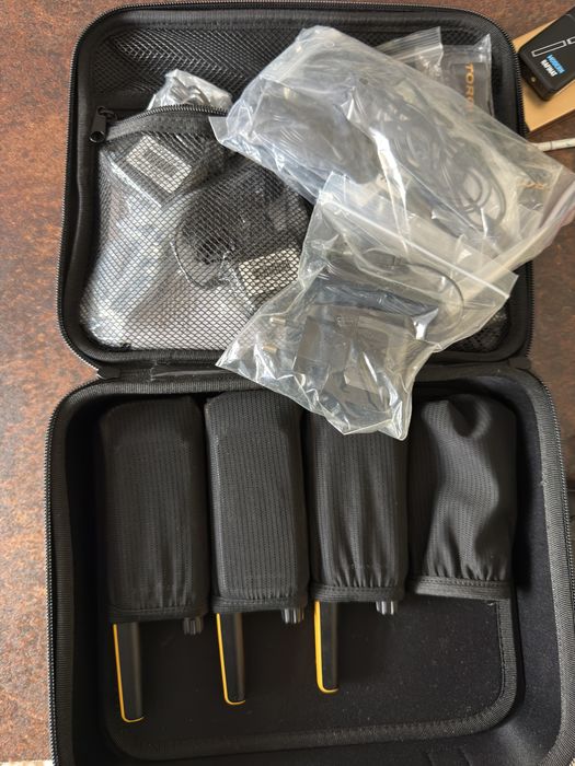 Statii Motorola set 4 bucati Statii radio PMR portabile