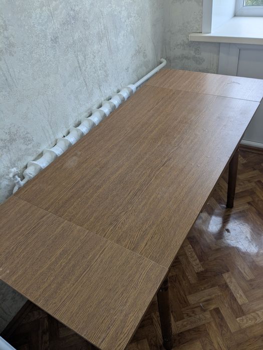 Продам стол раздвижной